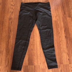 Lululemon wunder under